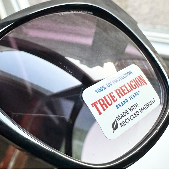 🌸TRUE RELIGION🌸 Black Sunglasses RT56397 - Picture 9 of 10